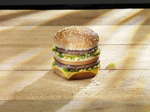πώς να μαγειρεύουν μια πραγματική Big Mac στο σπίτι