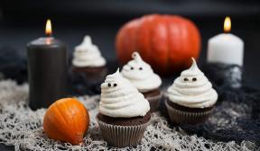 Σοκολατένια cupcakes "Ghosts".