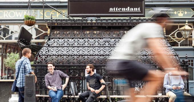 Τι να δείτε στο Λονδίνο: Καφετέρια Το Attendant