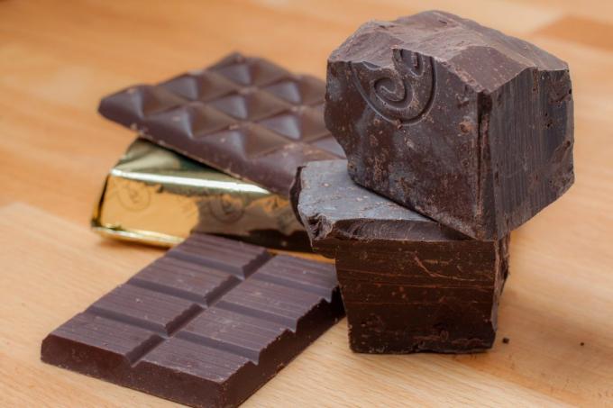 υγιεινές τροφές: η μαύρη σοκολάτα