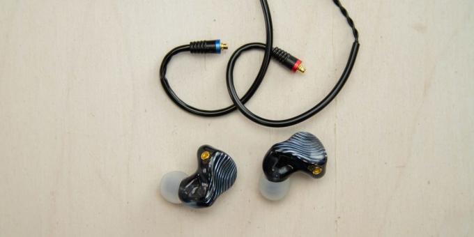 FiiO FA1: Συνδέστε το παχύ, και αφαιρέστε το ακουστικό δεν είναι τόσο εύκολο