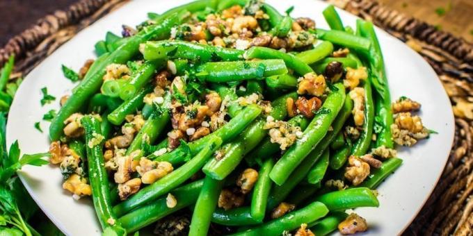 Συνταγές: Σαλάτα με πράσινα φασόλια και καρύδια