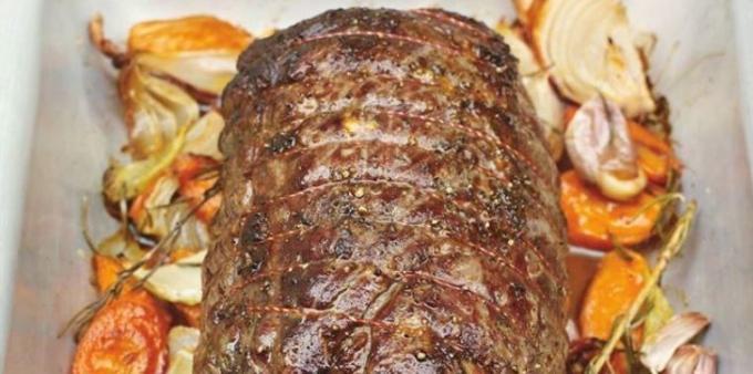 Συνταγές με το βόειο κρέας: ψητό βοδινό κρέας με λαχανικά