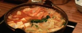 ΣΥΝΤΑΓΕΣ: Chanko Εστιατόριο - σούπα, που τρέφονται με sumoists