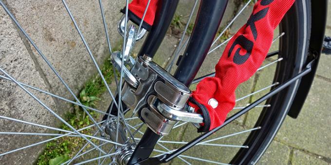 Πώς να προστατεύσετε το ποδήλατό σας. κλειδαριά αλυσίδα 
