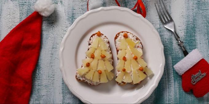 Πρωτοχρονιάτικα σάντουιτς με μπαστούνια ανανά και καβουριού