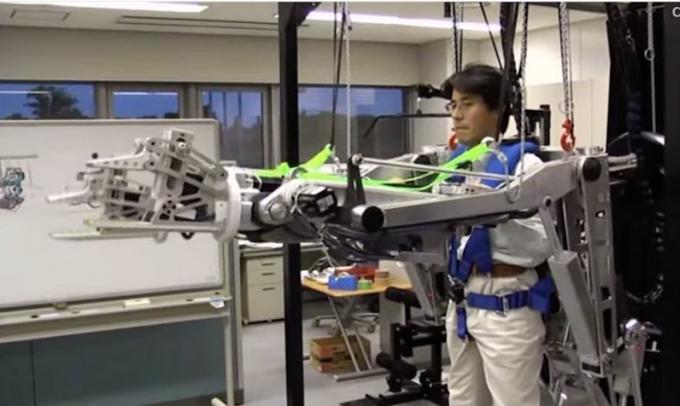 Τεχνολογίες του μέλλοντος: οι κατασκευαστές θα χρησιμοποιήσουν exoskeletons