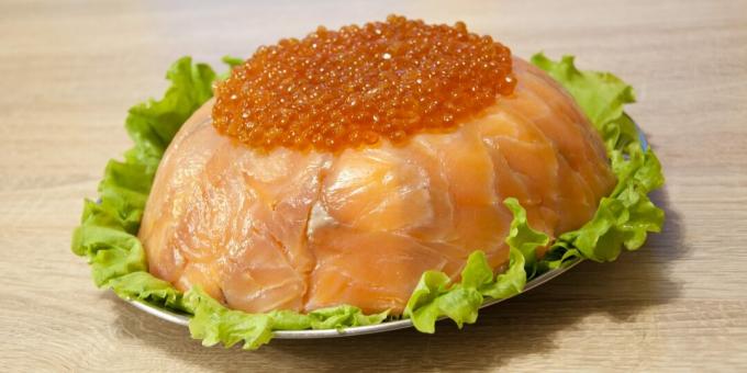 Εορταστική σαλάτα γαρίδας κόκκινων ψαριών: μια απλή συνταγή
