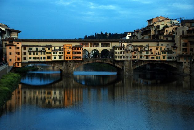 όμορφα γεφύρια: η γέφυρα Ponte Vecchio, Ιταλία