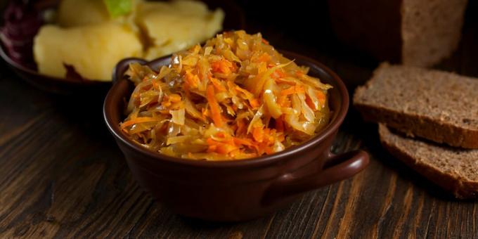 Γεμίζοντας γλυκά με λάχανο και καρότα: μια απλή συνταγή