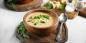 Σούπα τυριού σέλινου κουνουπιδιού από τον Jamie Oliver