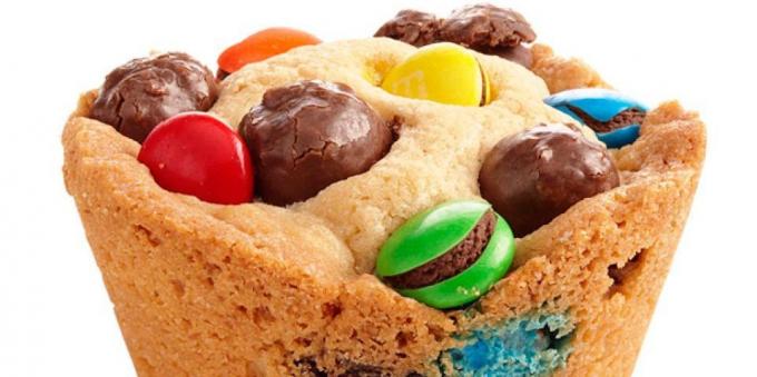 Συνταγές νόστιμα μπισκότα: Cupcakes με M & M