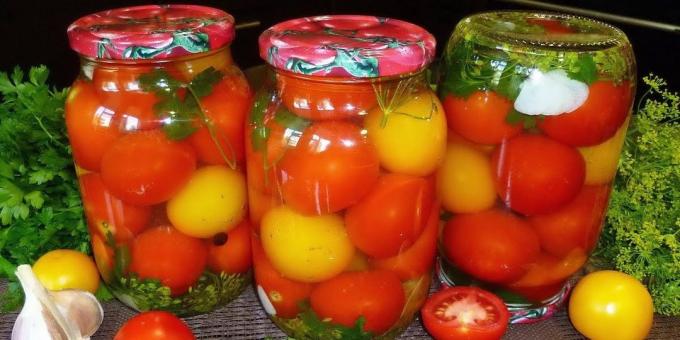 Συνταγές: μαριναρισμένες ντομάτες με βότανα