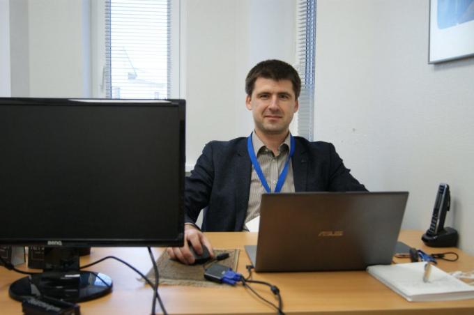 Sergey Ozhegov: στο χώρο εργασίας