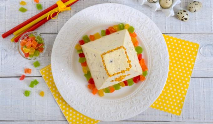 Τυρί cottage διαίτης Πάσχα χωρίς αυγά και ζάχαρη