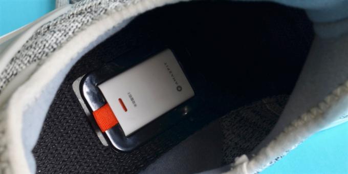 Xiaomi Φως Βάρος Sneakers: εγκατάσταση τσιπ
