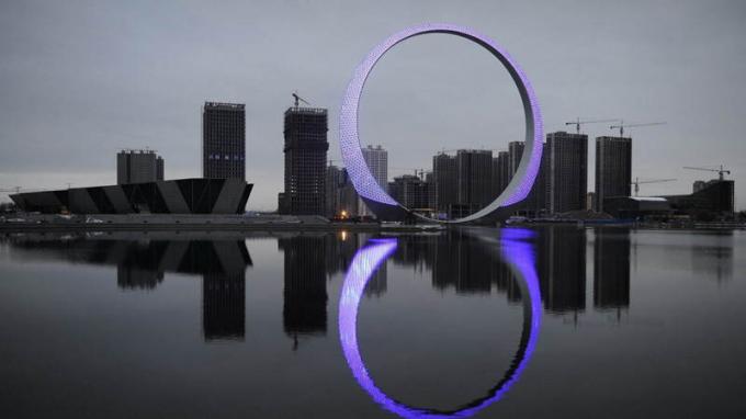 Κινεζικής αρχιτεκτονικής, «Ring of Life» στην πόλη του Φουσούν