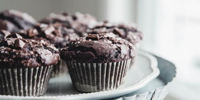 Muffins συνταγή «διπλή σοκολάτα»