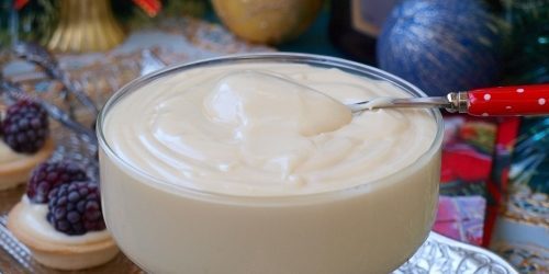 Συνταγές: Κρέμα με συμπυκνωμένο γάλα χωρίς αυγά