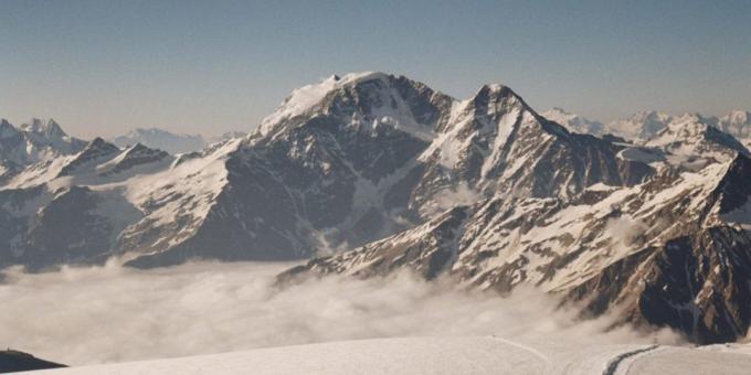 Χαλαρώστε στην περιοχή Elbrus Elbrus