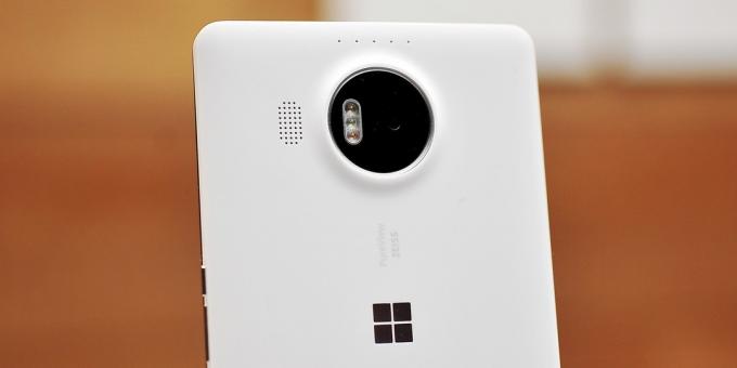 Η Microsoft Lumia 950 XL