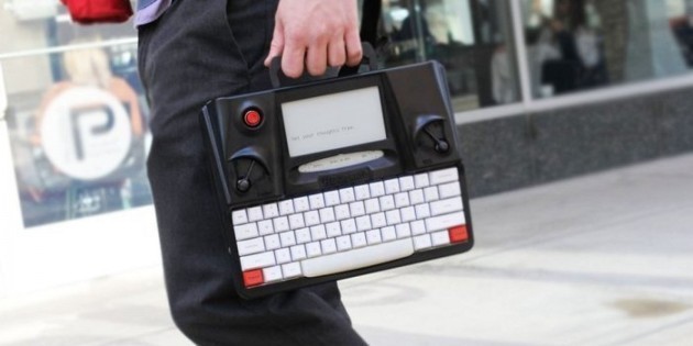 Hemingwrite - μια συσκευή που έχει σχεδιαστεί για να σταματήσει multitasking