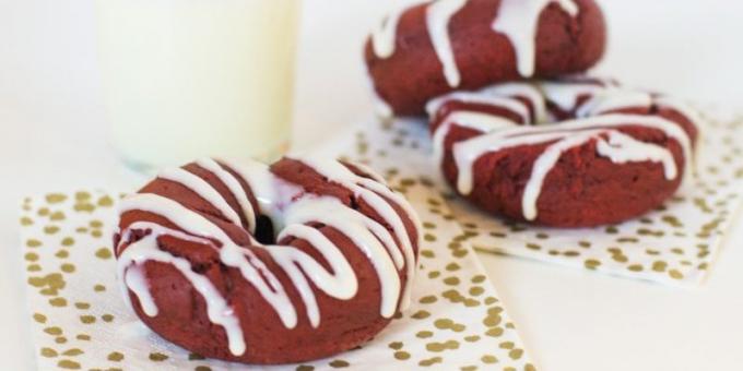 Συνταγές ντόνατς: Donuts «Κόκκινο Βελούδο» με ένα κρεμώδες γλάσο