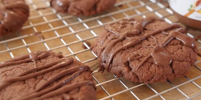 Πώς να μαγειρέψουν ένα απλό μπισκότα σοκολάτας τσιπ