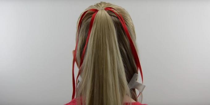 Νέα χτενίσματα για τα κορίτσια: διαίρει μαλλιά και γραβάτα σας κορδέλες