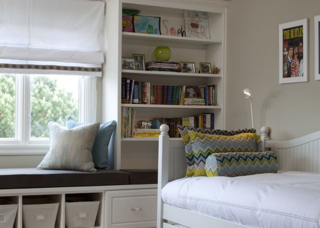 Μικρό υπνοδωμάτιο σχεδιασμό: επιλέξτε κουρτίνες