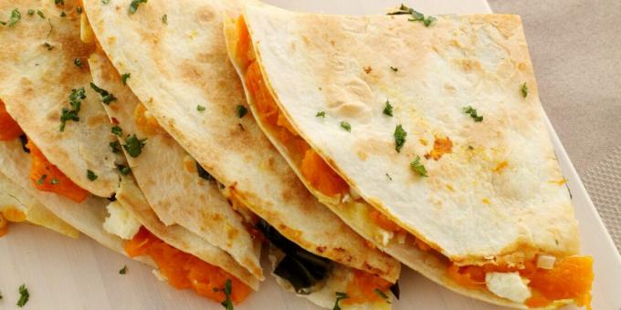 Χορτοφαγική quesadilla με κολοκύθα