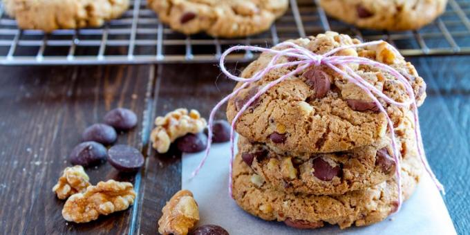 Top συνταγές: μπισκότα με σοκολάτα, καρύδα, τα καρύδια και όχι μόνο