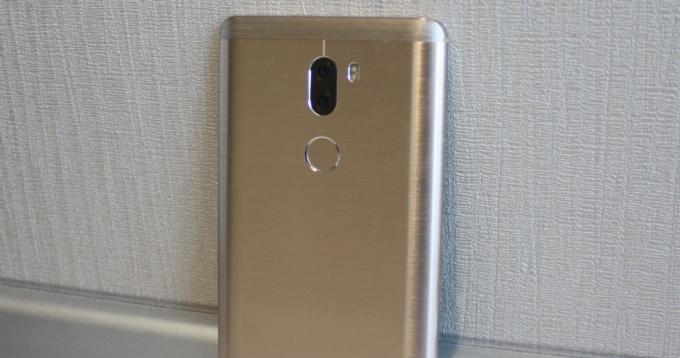 Xiaomi Mi5S Plus: Τιμή