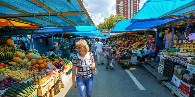 Πού να πάτε στο Yekaterinburg: Shartash market