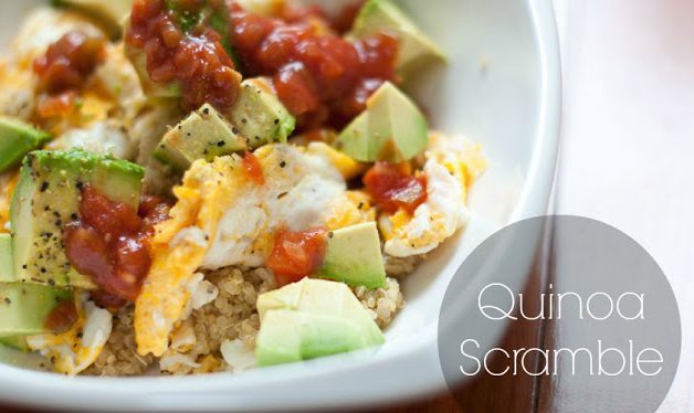 Quinoa με αβοκάντο και το αυγό