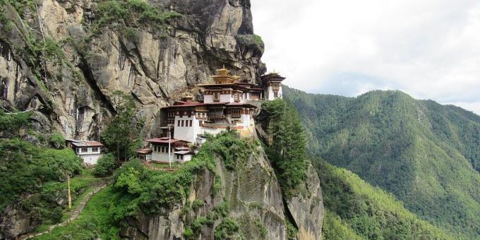 Ασιατική περιοχή προσελκύει εν γνώσει τους τουρίστες μοναστήρι Πάρο Taktsang, Μπουτάν