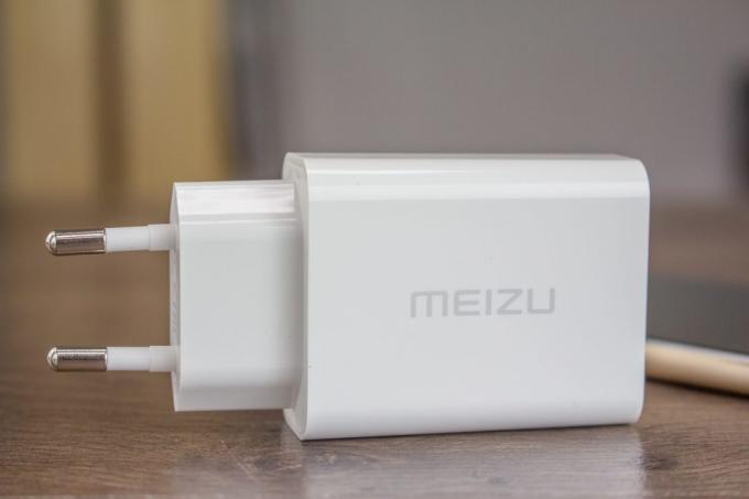 Meizu Pro 6: φορτιστής
