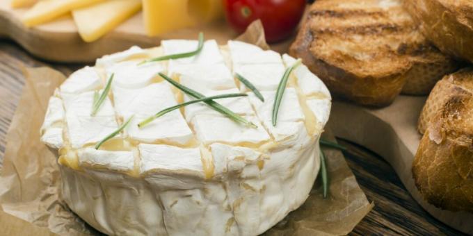 Camembert ψημένο στο φούρνο