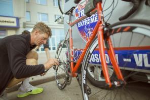 6 συμβουλές για το πώς να προετοιμάσει το ποδήλατο σε επίπεδα ρεκόρ μαραθωνίου
