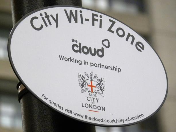Wi-Fi ζώνη στο δρόμο του Λονδίνου