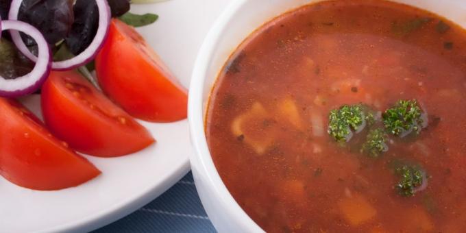 σούπες λαχανικών: σούπα ντομάτας με πιπεριές