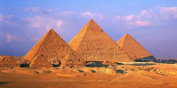 Μύθοι για τον αρχαίο κόσμο: οι πυραμίδες ήταν πάντα αμμώδεις